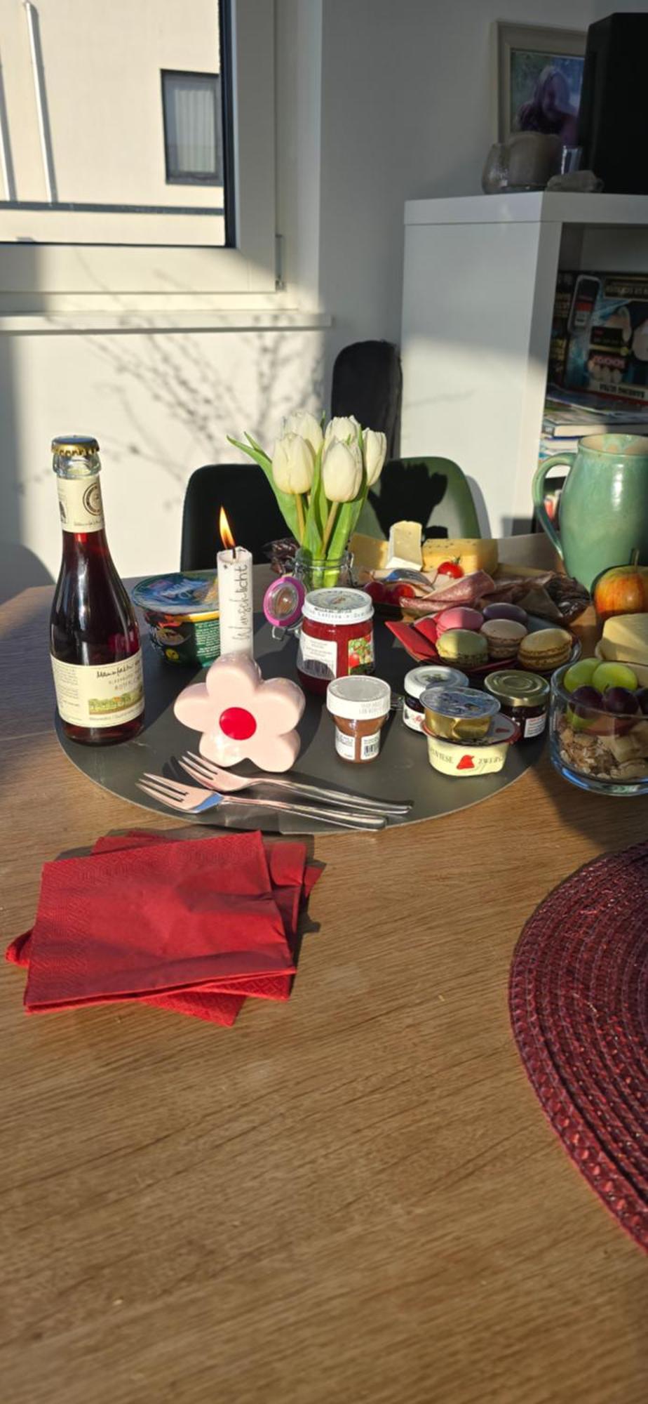 Stadtnahes Gaestezimmer Im Penthouse Bei Esi テュービンゲン エクステリア 写真